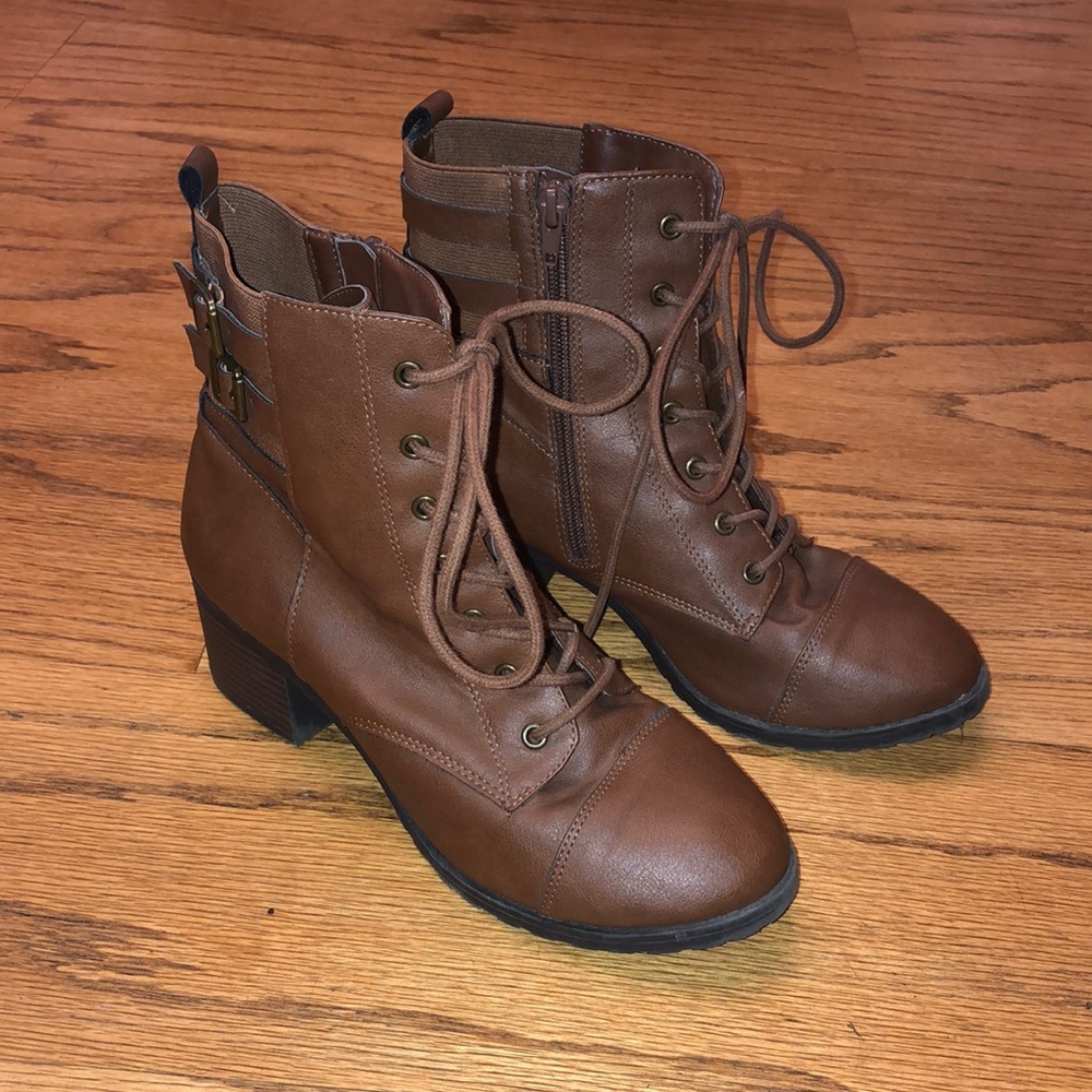 BRASH heeled brown boots